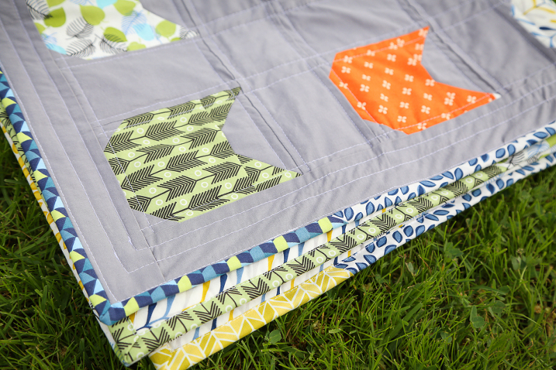 Cat Face Quilt, cats on quilts, quilts with cats, quilting with cats, kitty quilts, cloud nine fabrics, modern quilts, quilts for boys, quilts for kids, scrappy binding quilts