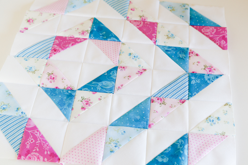 half square triangles, quilting with HST, HST quilt, mini charm squares quilt, eleanor burns quilt, quilts with diamonds, quilts for girls, mini quilts, floral mini quilts, purple quilts, blue quilts