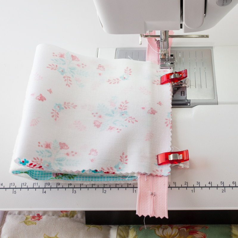 zipper bag sewing tutorial pyramid pouch