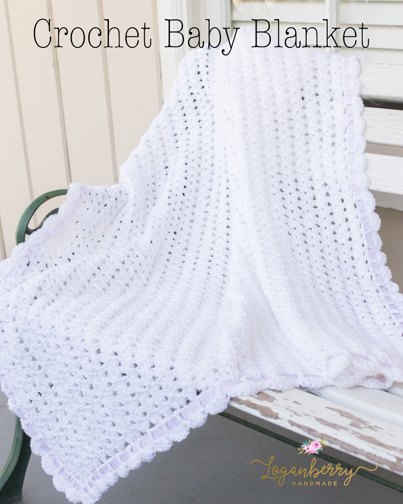 crochet baby blanket with free pattern, free crochet pattern baby blanket, how to crochet a baby blanket, crochet afghan free pattern, scallop edge crochet baby blanket, crochet scallops, crochet borders, crochet edge pattern