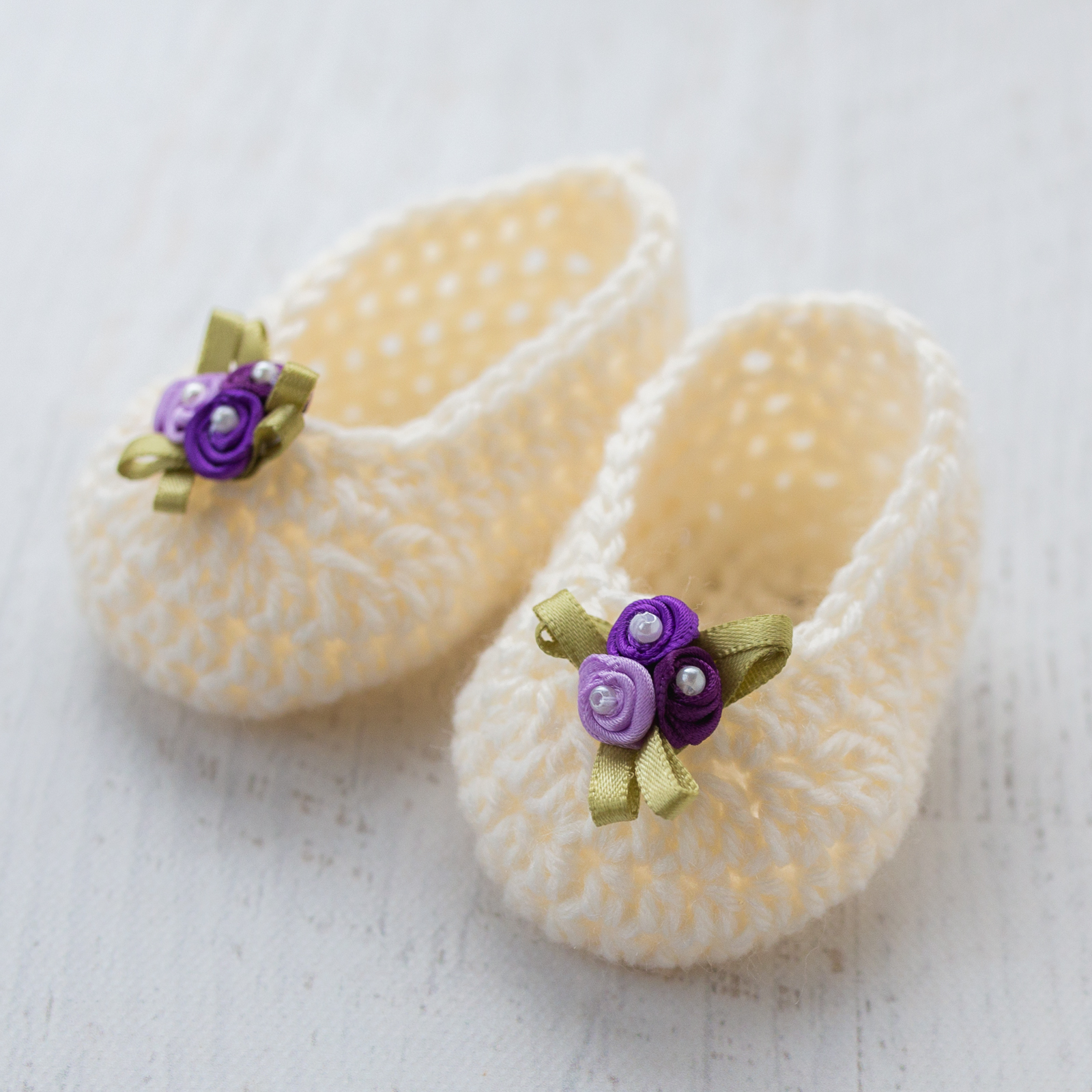 crochet baby slippers