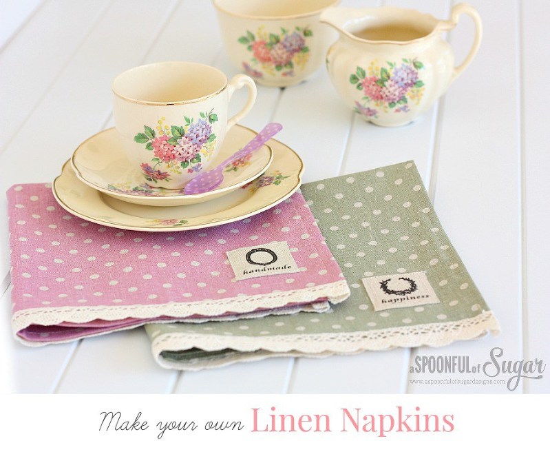 Linen Napkins Tutorial + Free Sewing Pattern, Sewing for your kitchen, sewing handmade gifts, easy sewing gifts, weekend sewing projects, housewarming gifts