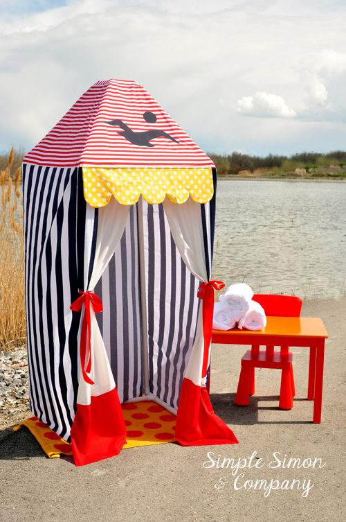 12 Sewing Projects for Summer Fun! + Free patterns + Tutorial, beach cabana, diy summer tent, changing tent, privacy tent, swimming, tee pee