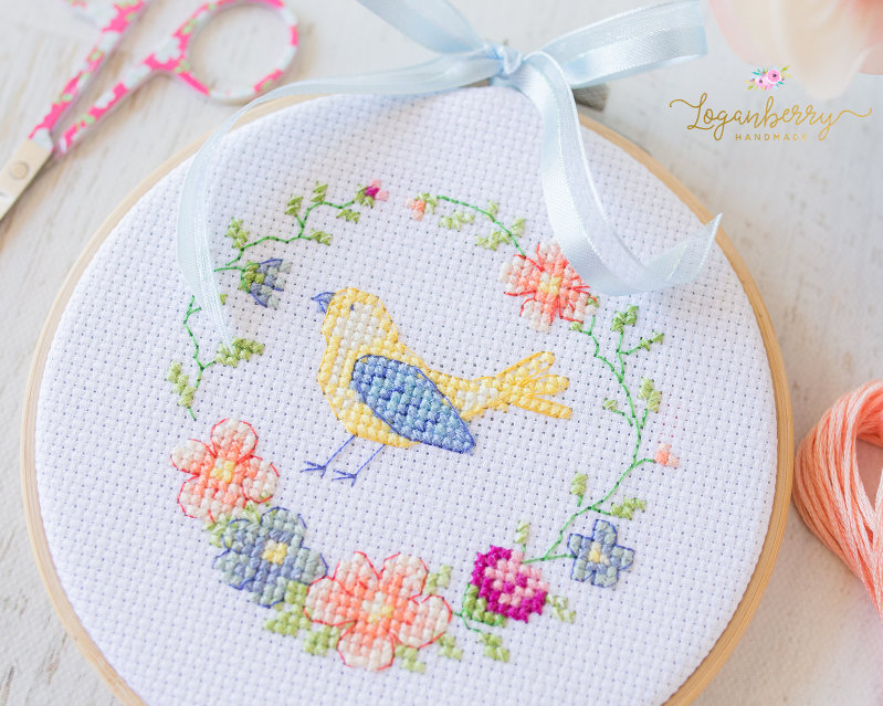 Cross Stitch Pattern, Bird in Flower Wreath, Susan Bates Cross Stitch, Floral, Nature, Embroidery Flowers, Cross Stitch Gifts